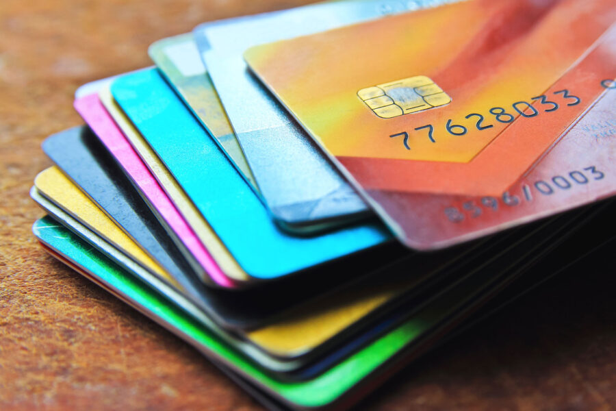 The Pros and Cons of Credit Card Consolidation
